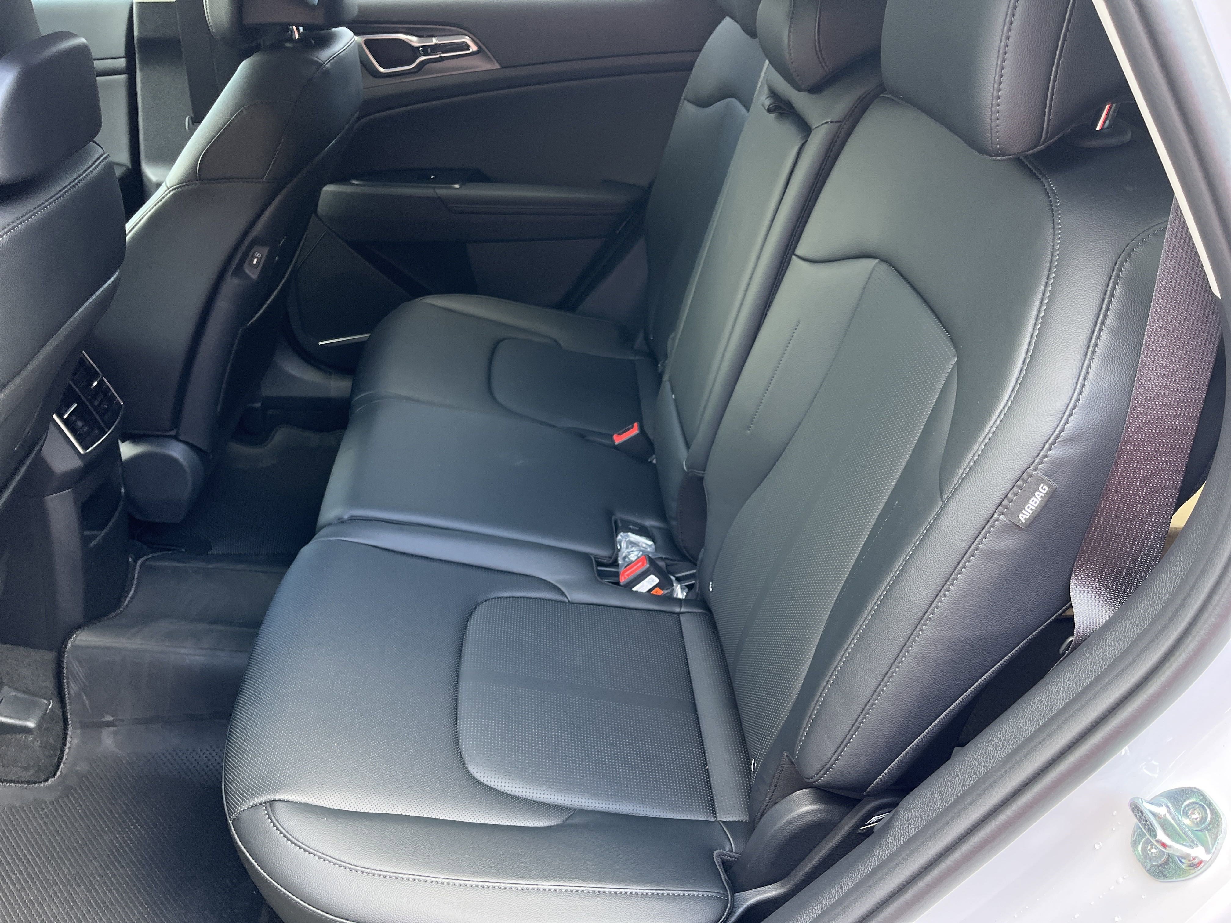 New 2026 Kia Sportage SX FWD image 23