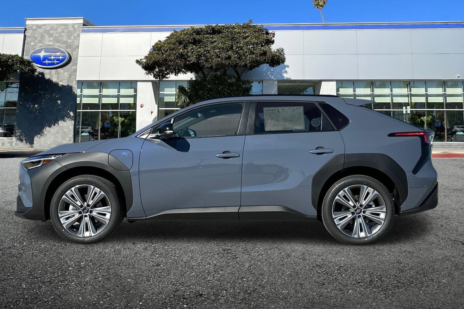 New 2025 Subaru Solterra Limited image 9