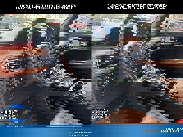 Used 2023 Lincoln Nautilus Reserve image 25