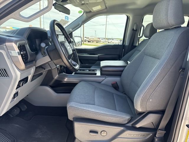 Used 2025 Ford F150 XLT w/ Equipment Group 301A Standard image 2