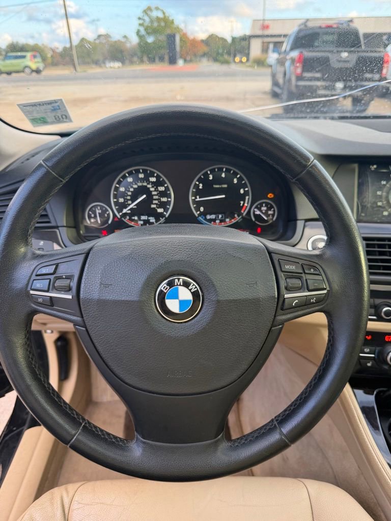 Used 2013 BMW 528i Sedan image 17