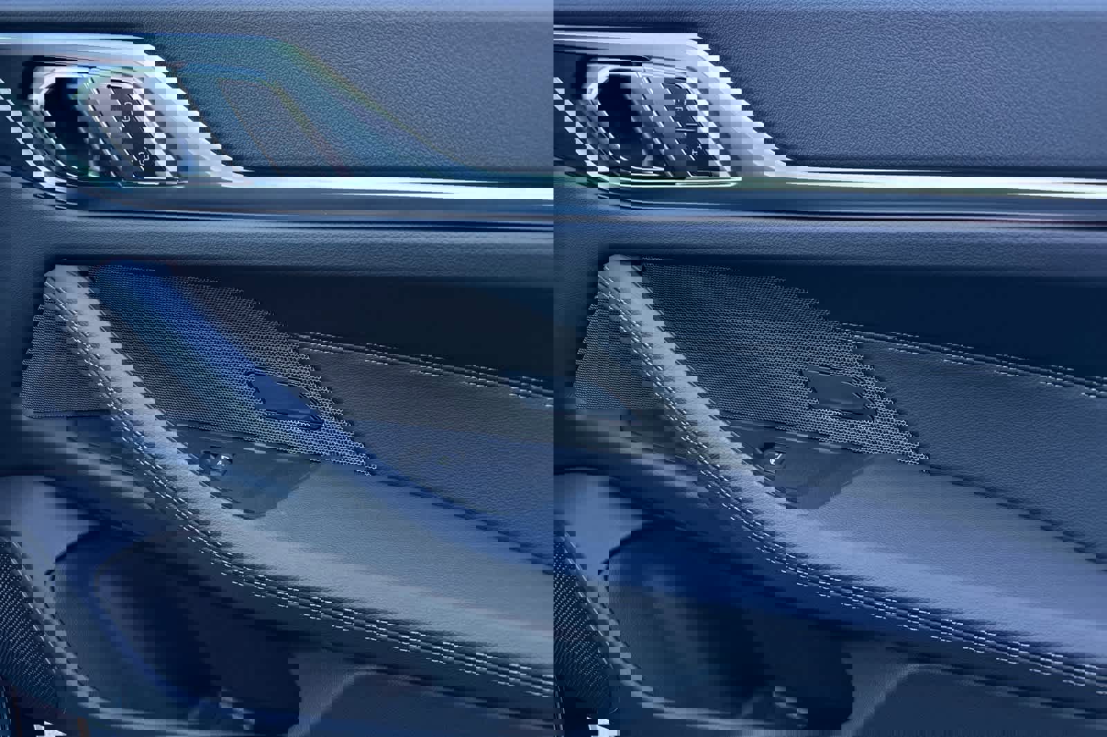 Used 2025 BMW i4 eDrive40 w/ Premium Package image 17