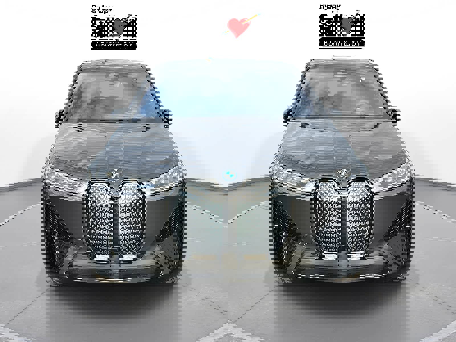 Used 2025 BMW iX xDrive50 w/ Premium Package image 15