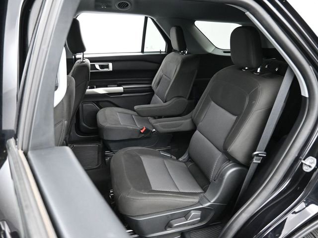 Used 2022 Ford Explorer XLT image 24