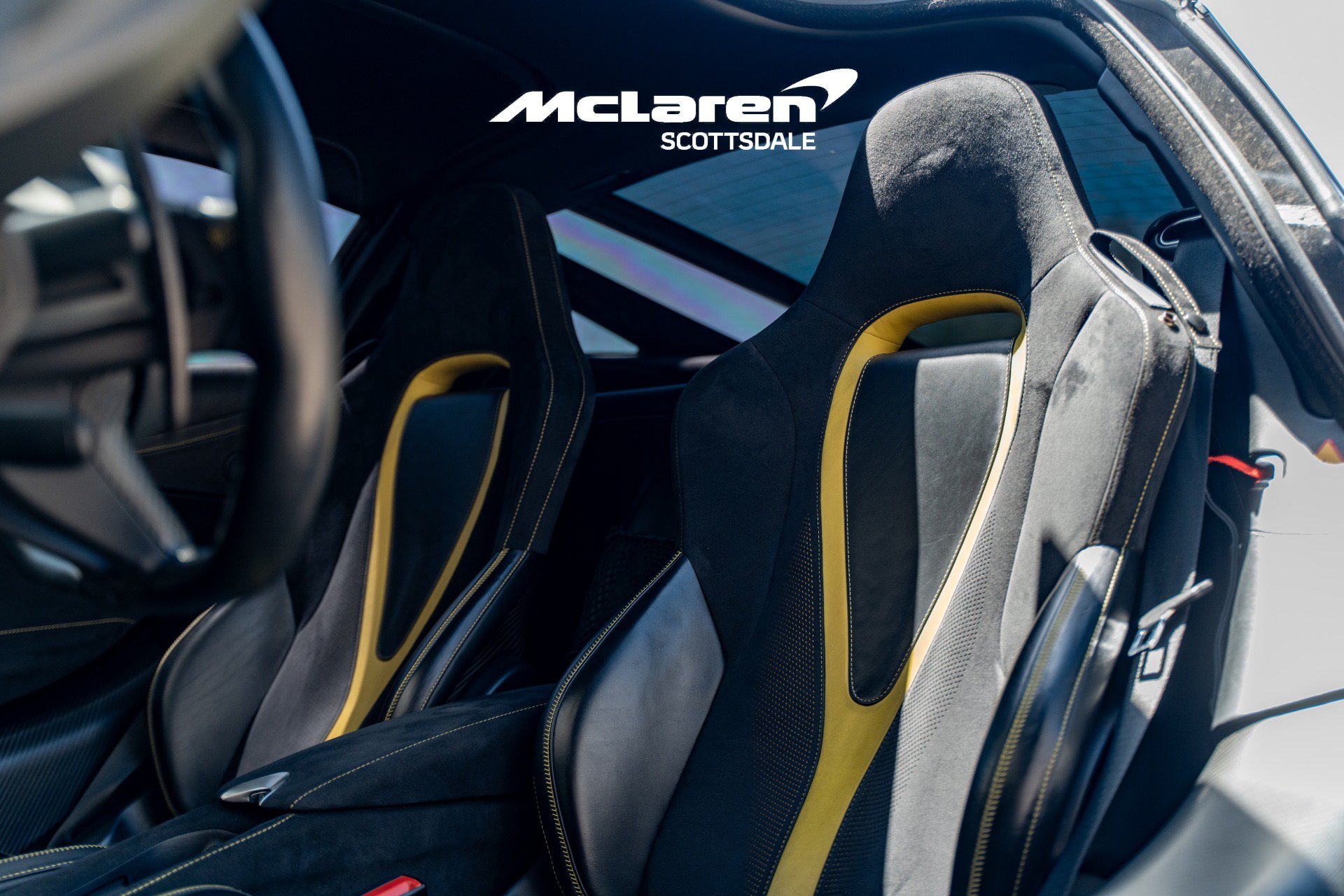 Used 2018 McLaren 720S Performance RWD image 11
