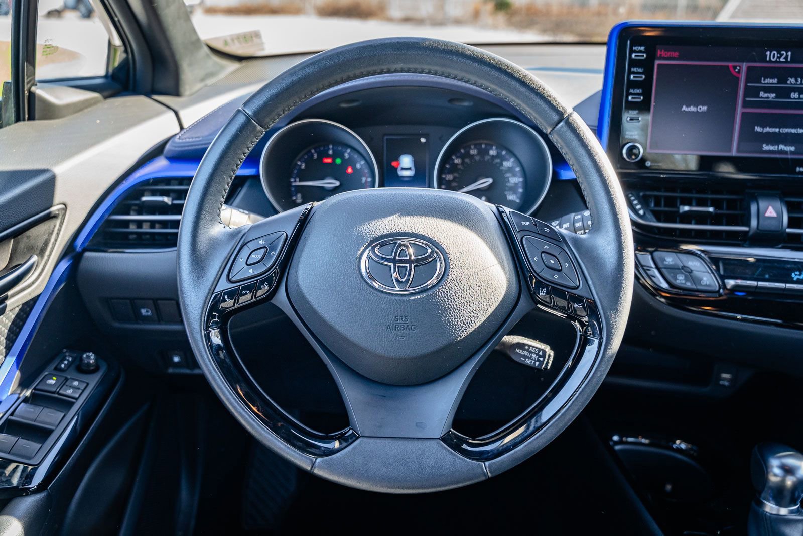 Used 2021 Toyota C-HR XLE image 22