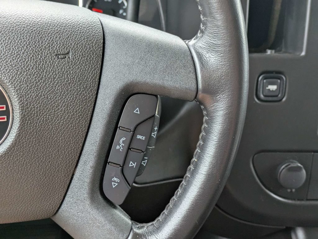 Used 2023 GMC Savana 3500 LS RWD image 23