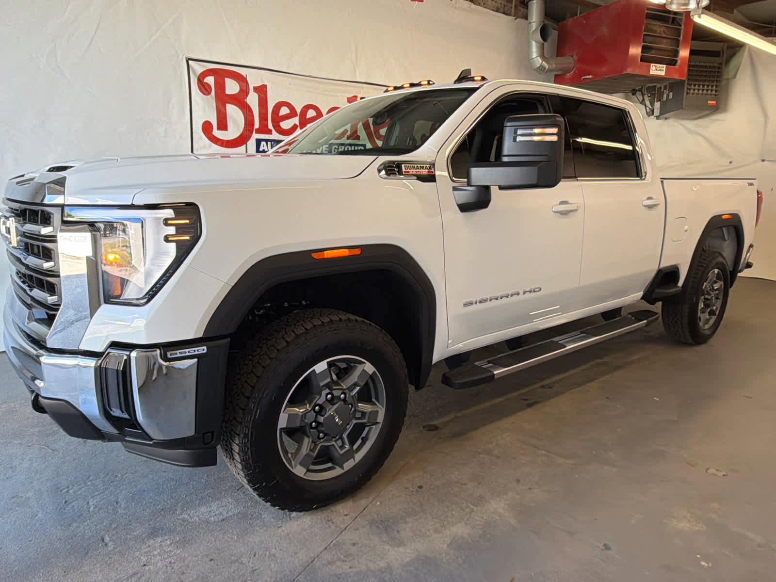 New 2026 GMC Sierra 2500 SLE w/ SLE Value Package; AWD/4WD image 2