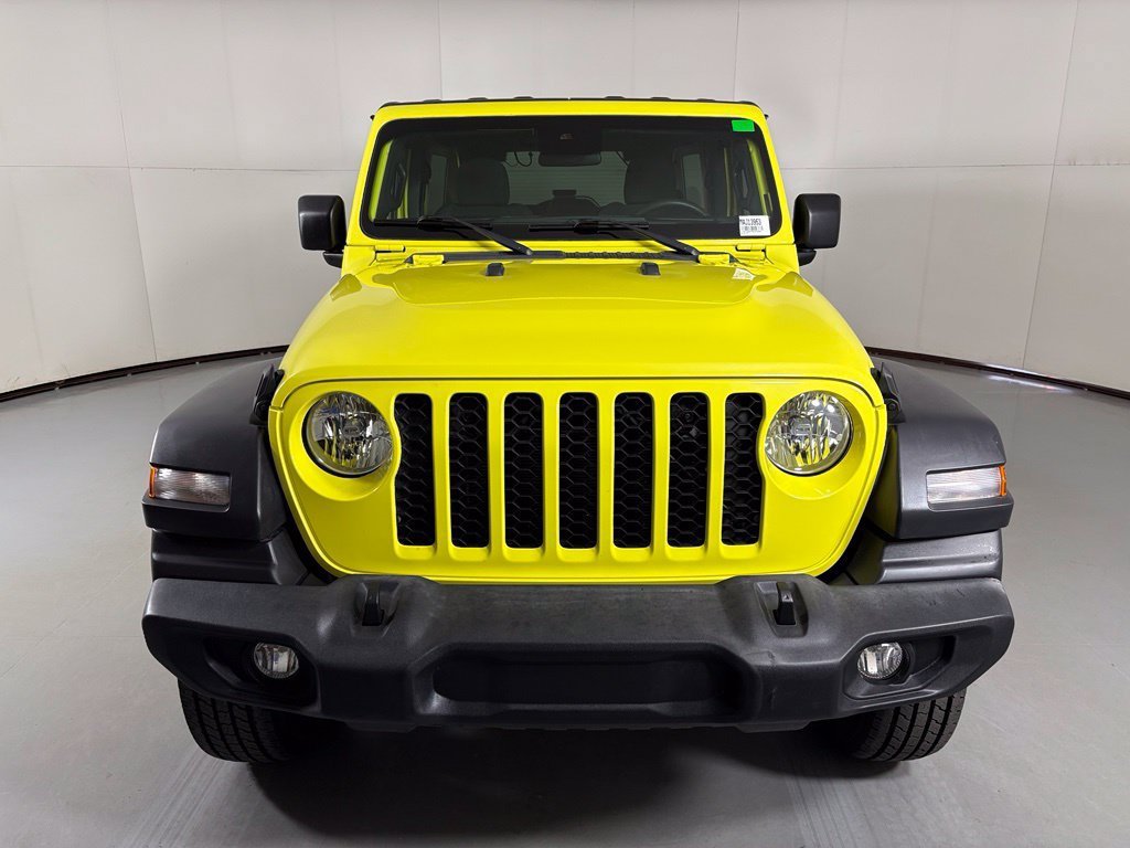 Used 2024 Jeep Wrangler Unlimited Sport AWD/4WD image 3