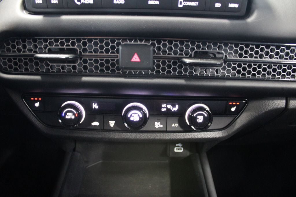 Used 2024 Honda HR-V Sport image 27