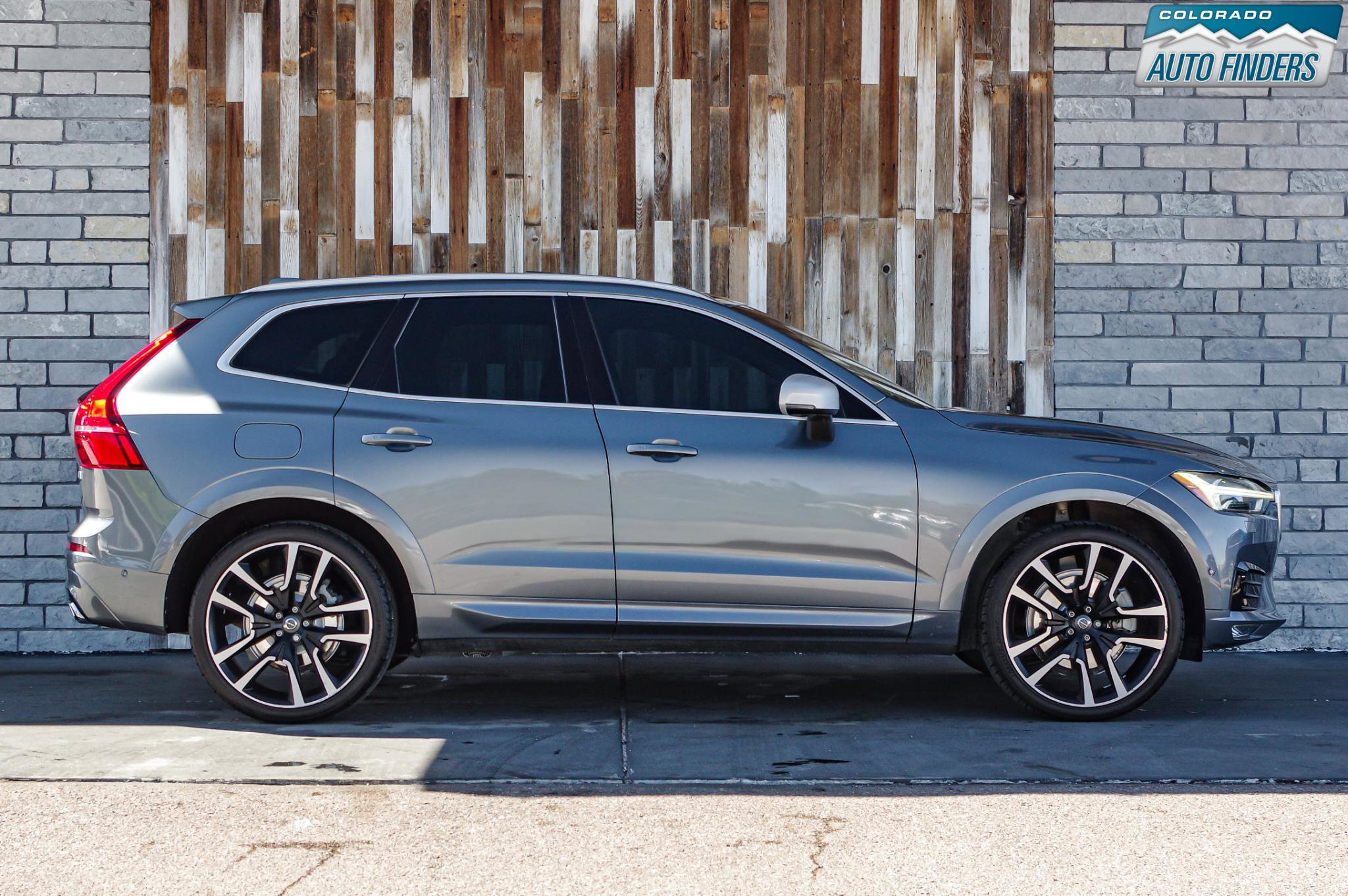 Used 2018 Volvo XC60 T6 R-Design w/ Convenience Package AWD/4WD image 8