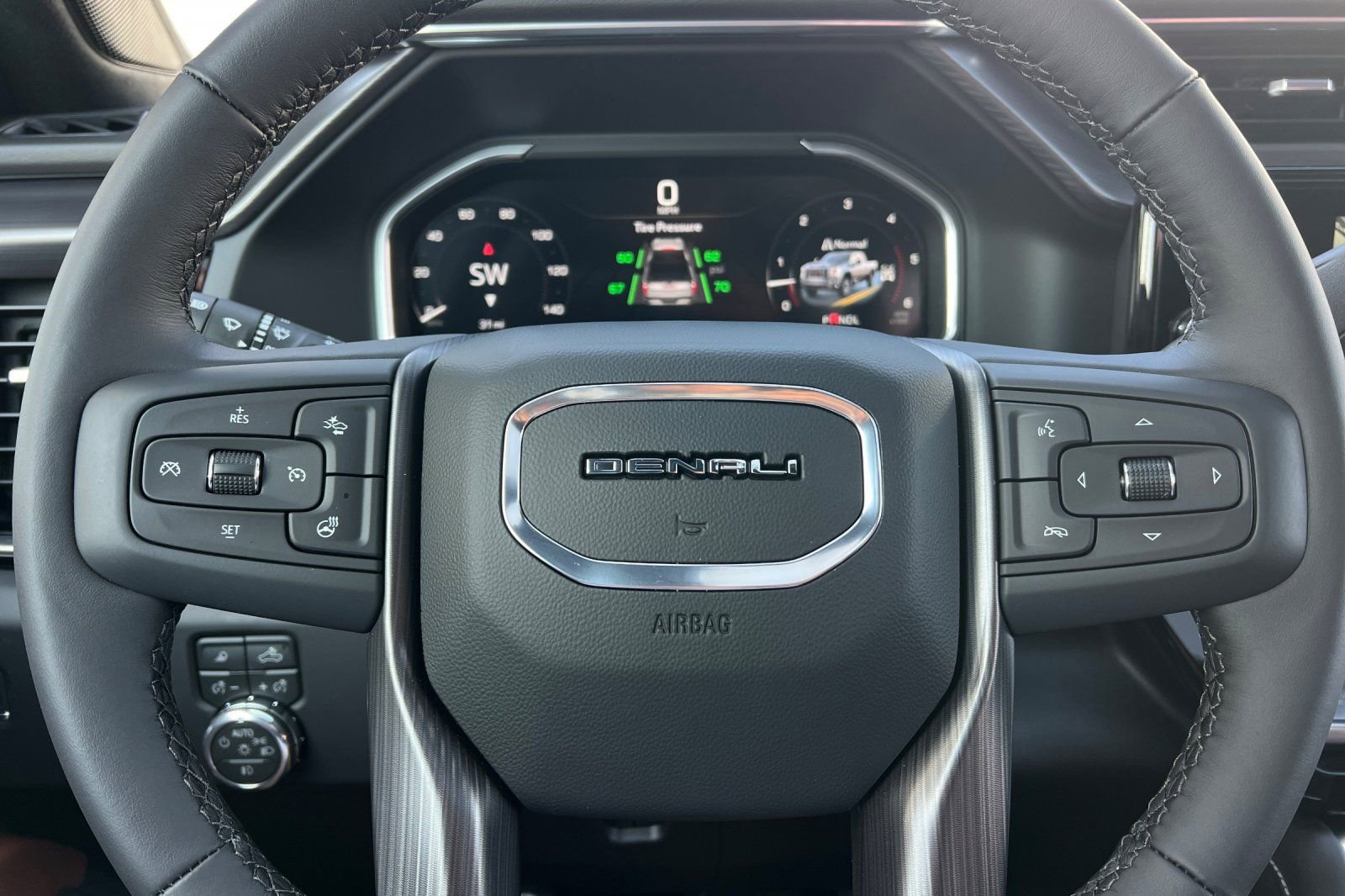 New 2026 GMC Sierra 2500 Denali Ultimate AWD/4WD image 22