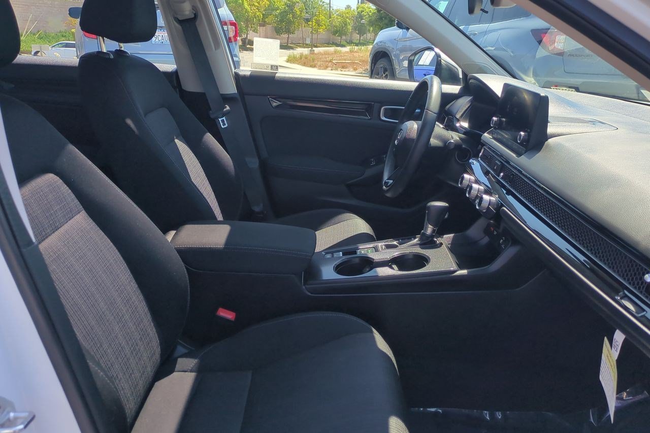 Certified 2023 Honda Civic EX image 25