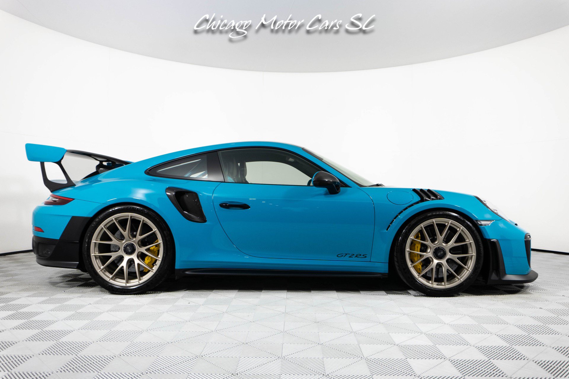 Used 2018 Porsche 911 GT2 RS RWD image 13