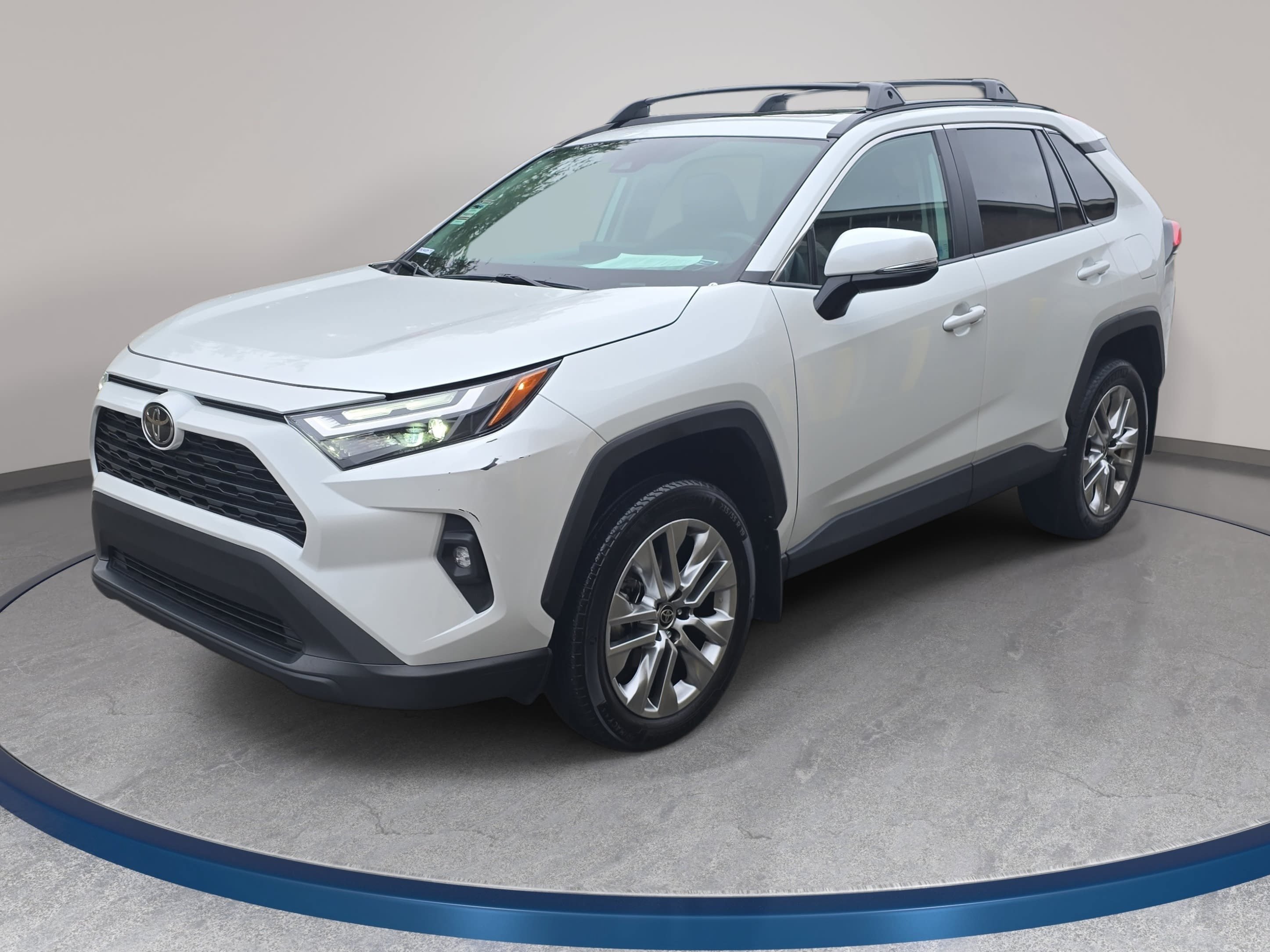 Used 2024 Toyota RAV4 XLE Premium FWD image 1