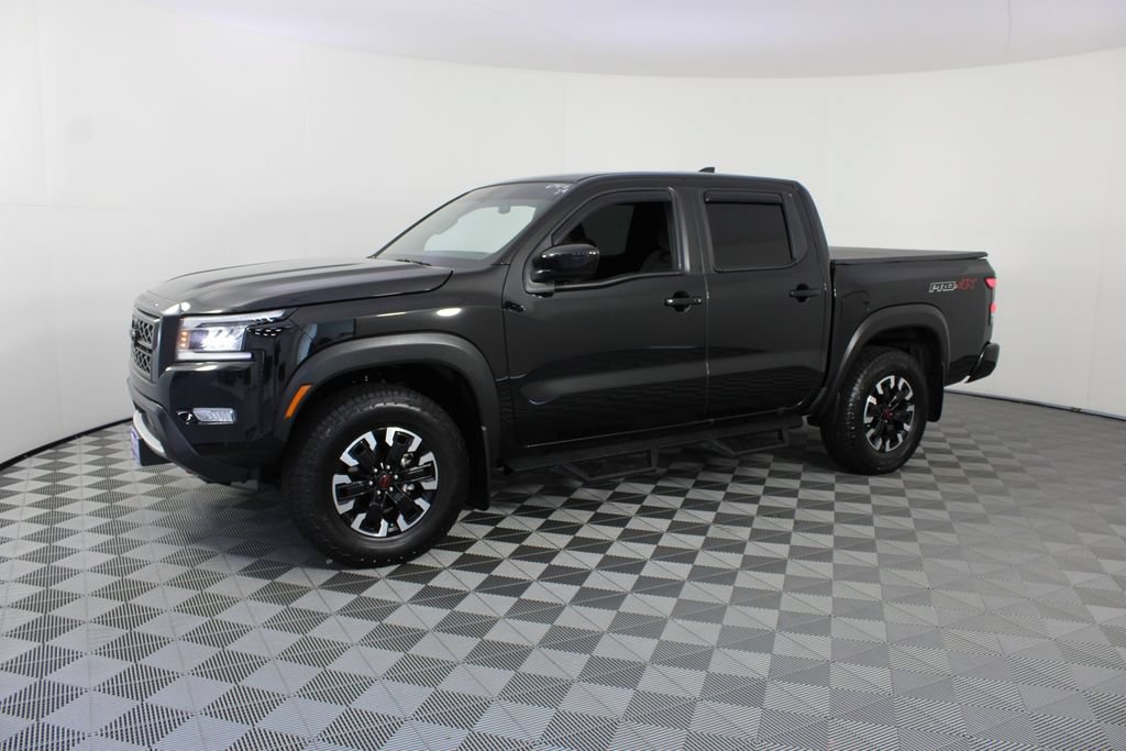 Used 2024 Nissan Frontier PRO-4X w/ Technology Package AWD/4WD image 2