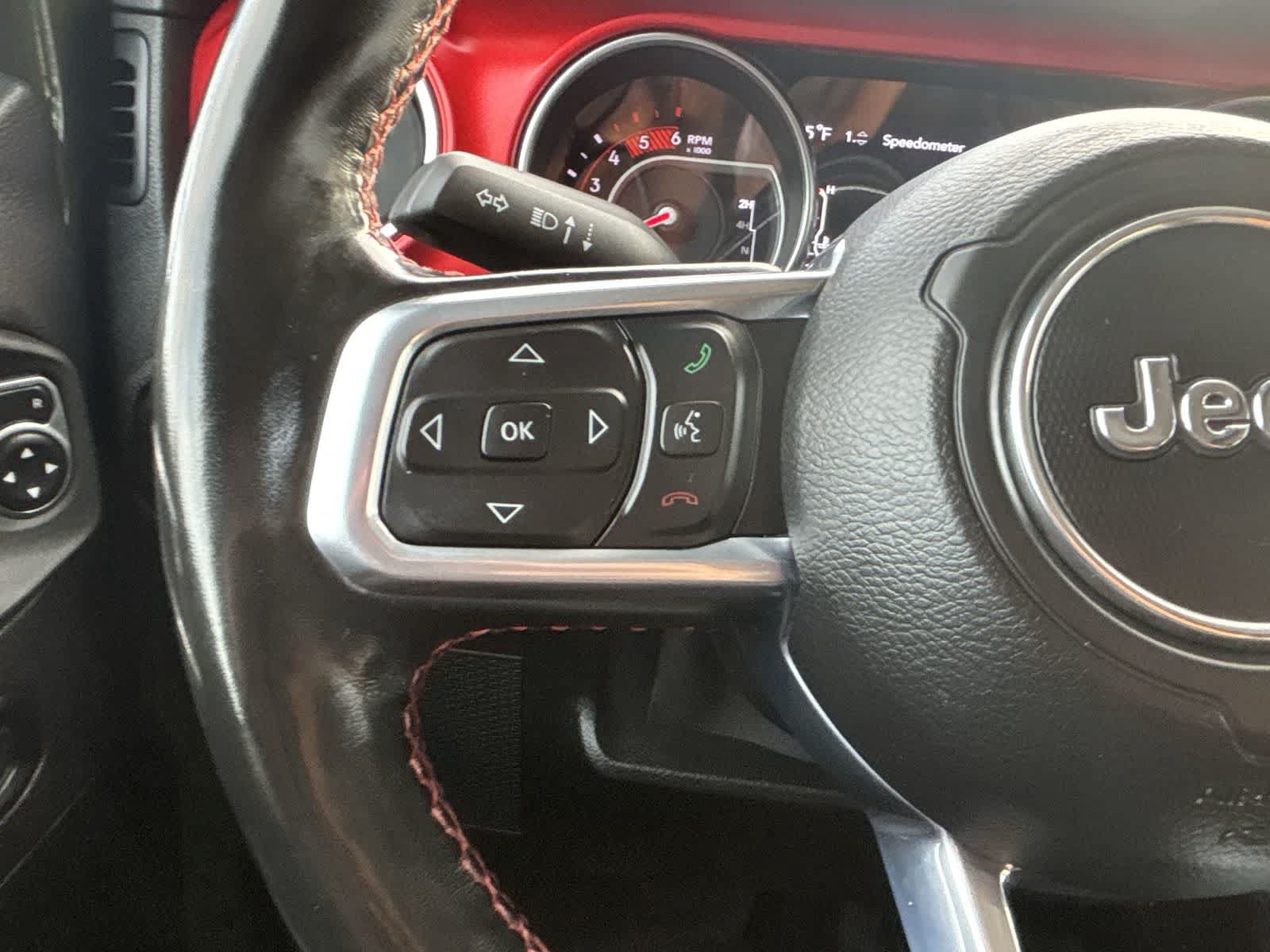 Used 2021 Jeep Wrangler Unlimited Rubicon AWD/4WD image 14