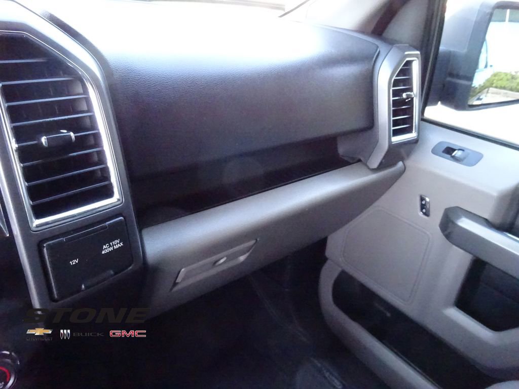 Used 2015 Ford F150 XLT w/ Equipment Group 302A Luxury image 27
