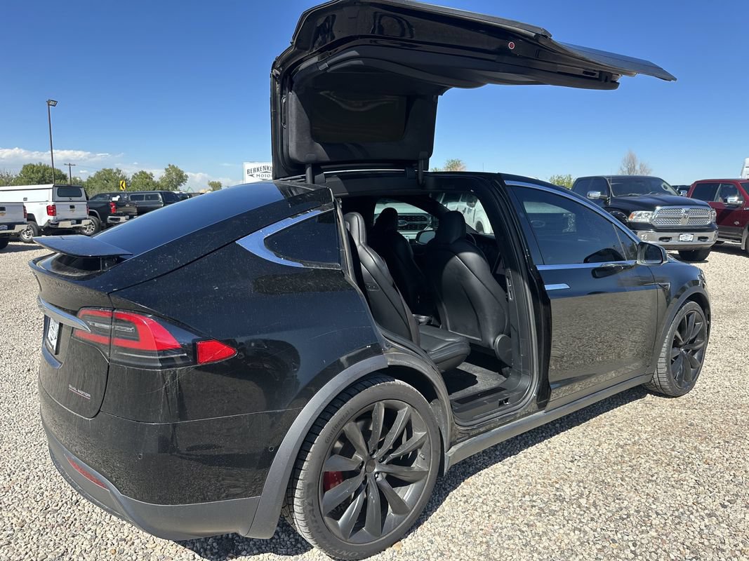 Used 2020 Tesla Model X Performance AWD/4WD image 21