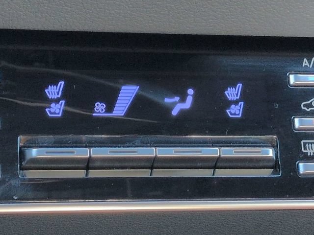 Used 2020 Hyundai Sonata Limited FWD image 23