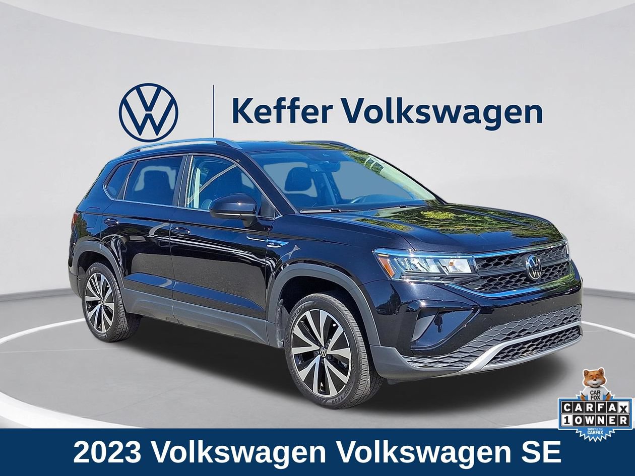 Certified 2023 Volkswagen Taos SE w/ Panoramic Sunroof Package