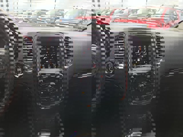 Used 2018 Dodge Durango GT image 16