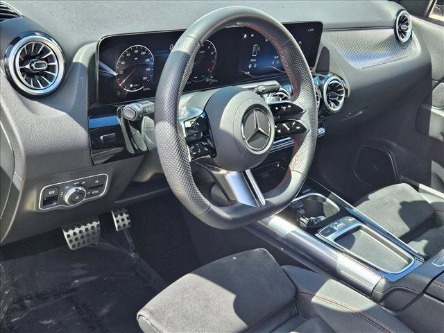 Used 2025 Mercedes-Benz GLA 250 image 10