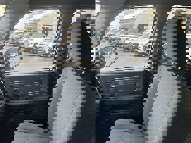 Used 2024 RAM 1500 Classic SLT image 31