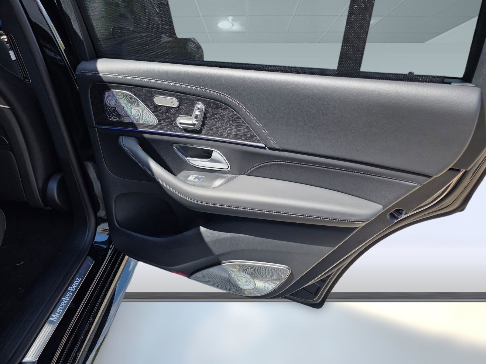 New 2026 Mercedes-Benz GLS 450 4MATIC image 22