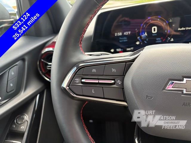Used 2025 Chevrolet Equinox RS w/ Safety and Technology Package AWD/4WD image 16