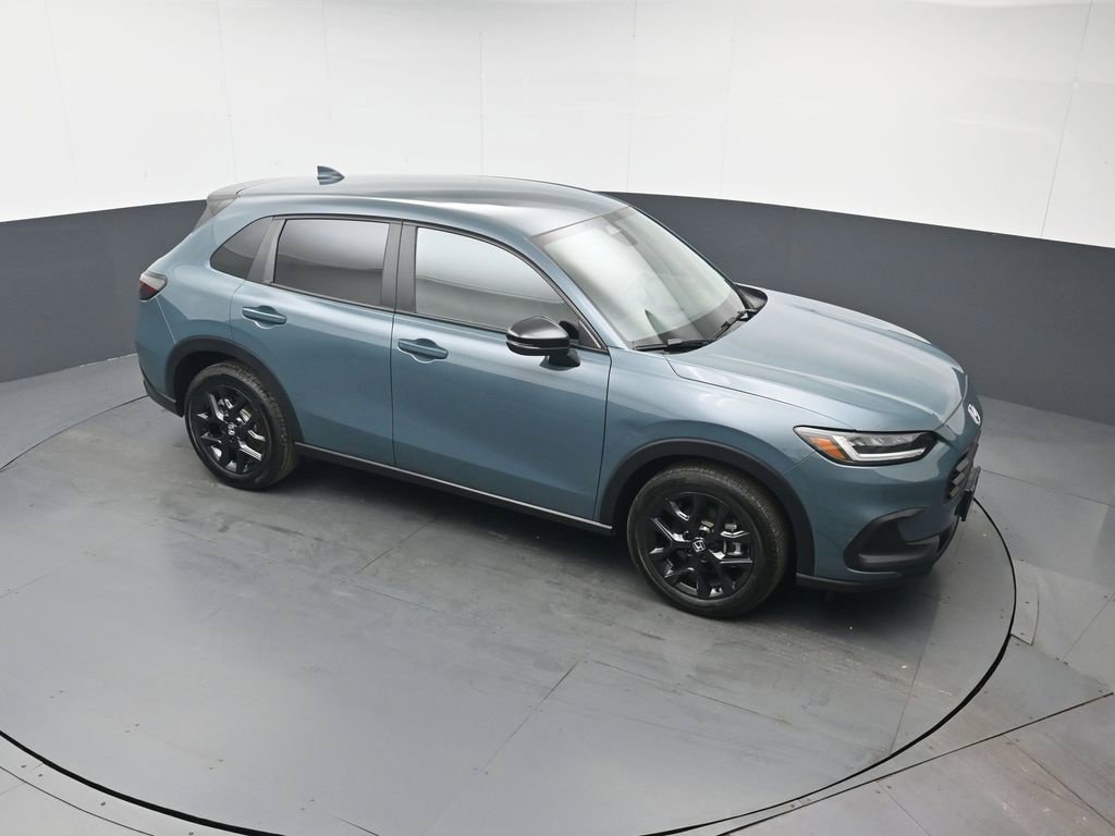 Certified 2025 Honda HR-V Sport image 39