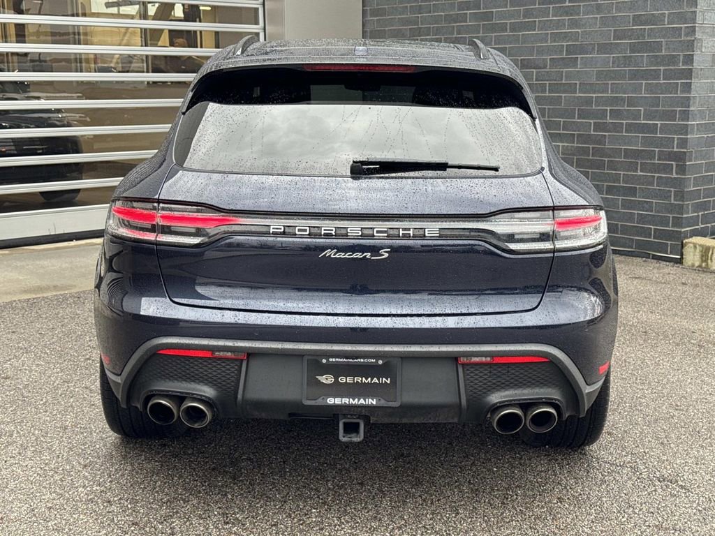 Used 2023 Porsche Macan S w/ Sport Chrono Package image 5