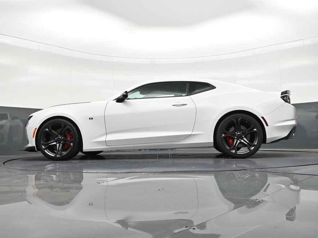 Used 2019 Chevrolet Camaro SS image 24