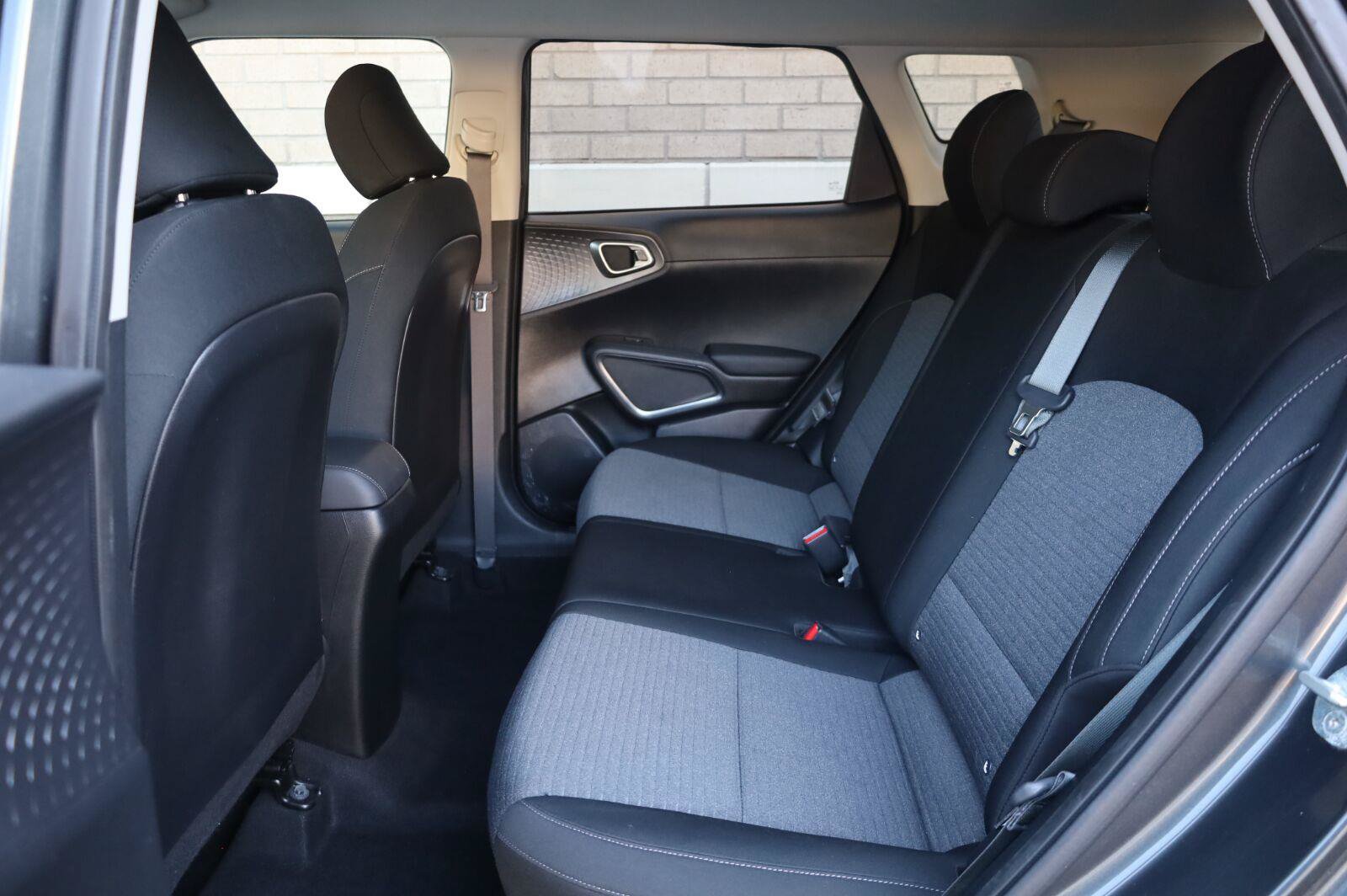 Used 2021 Kia Soul S FWD image 21