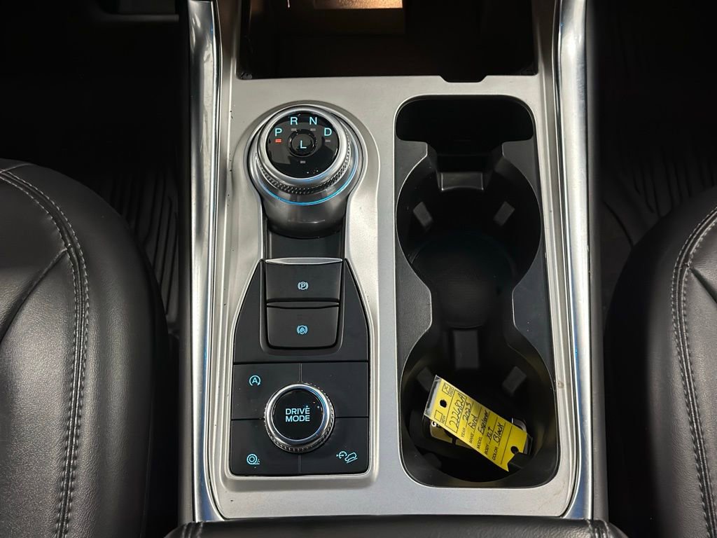 Used 2023 Ford Explorer XLT w/ Equipment Group 202A image 20