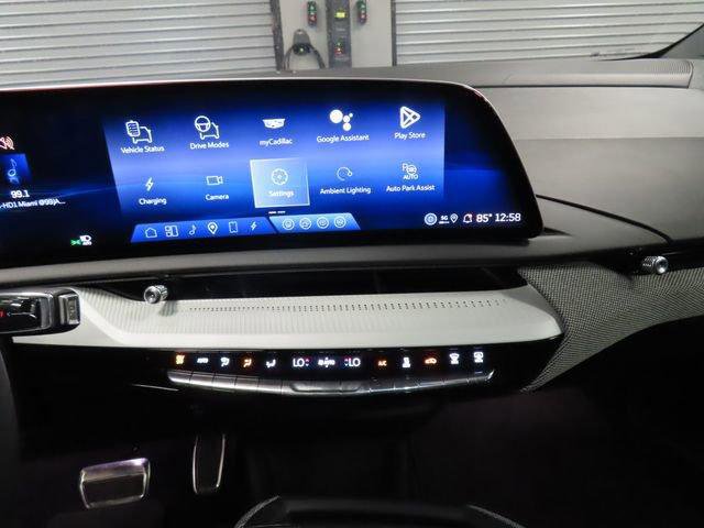 New 2026 Cadillac Optiq Sport 1 image 22