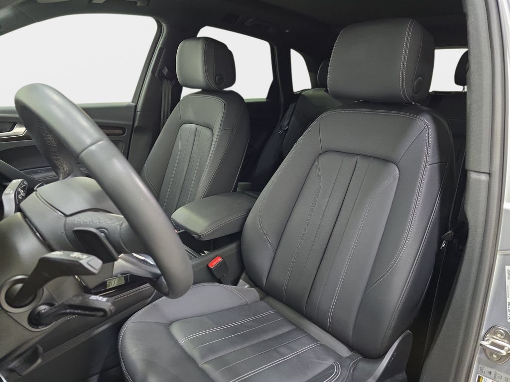 Used 2023 Audi Q5 Premium Plus w/ Premium Plus Package AWD/4WD image 16