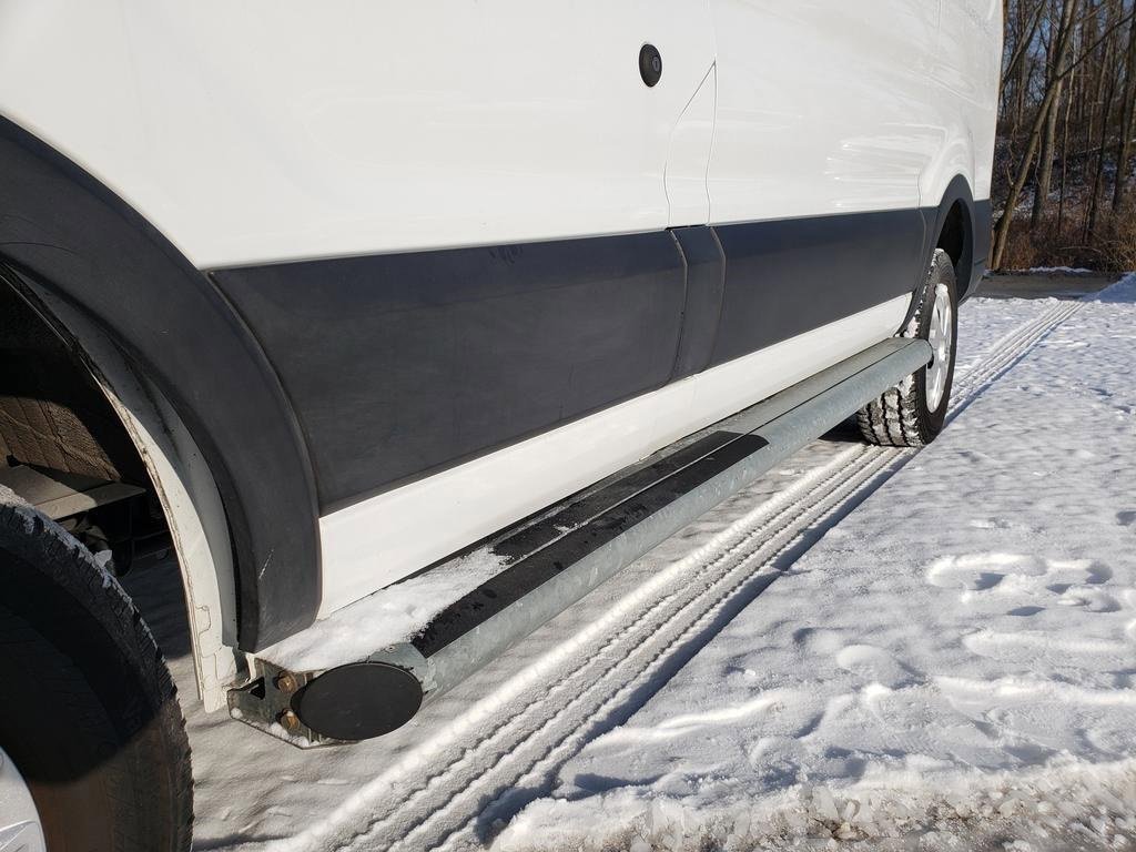 Used 2024 Ford Transit 250 Low Roof w/ Exterior Upgrade Package image 39