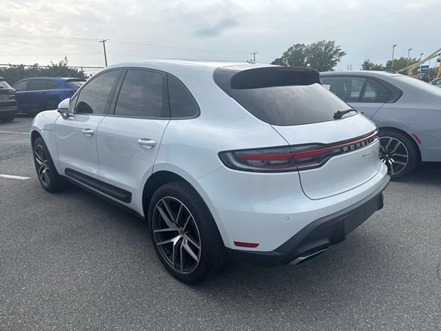 Used 2024 Porsche Macan AWD/4WD image 12