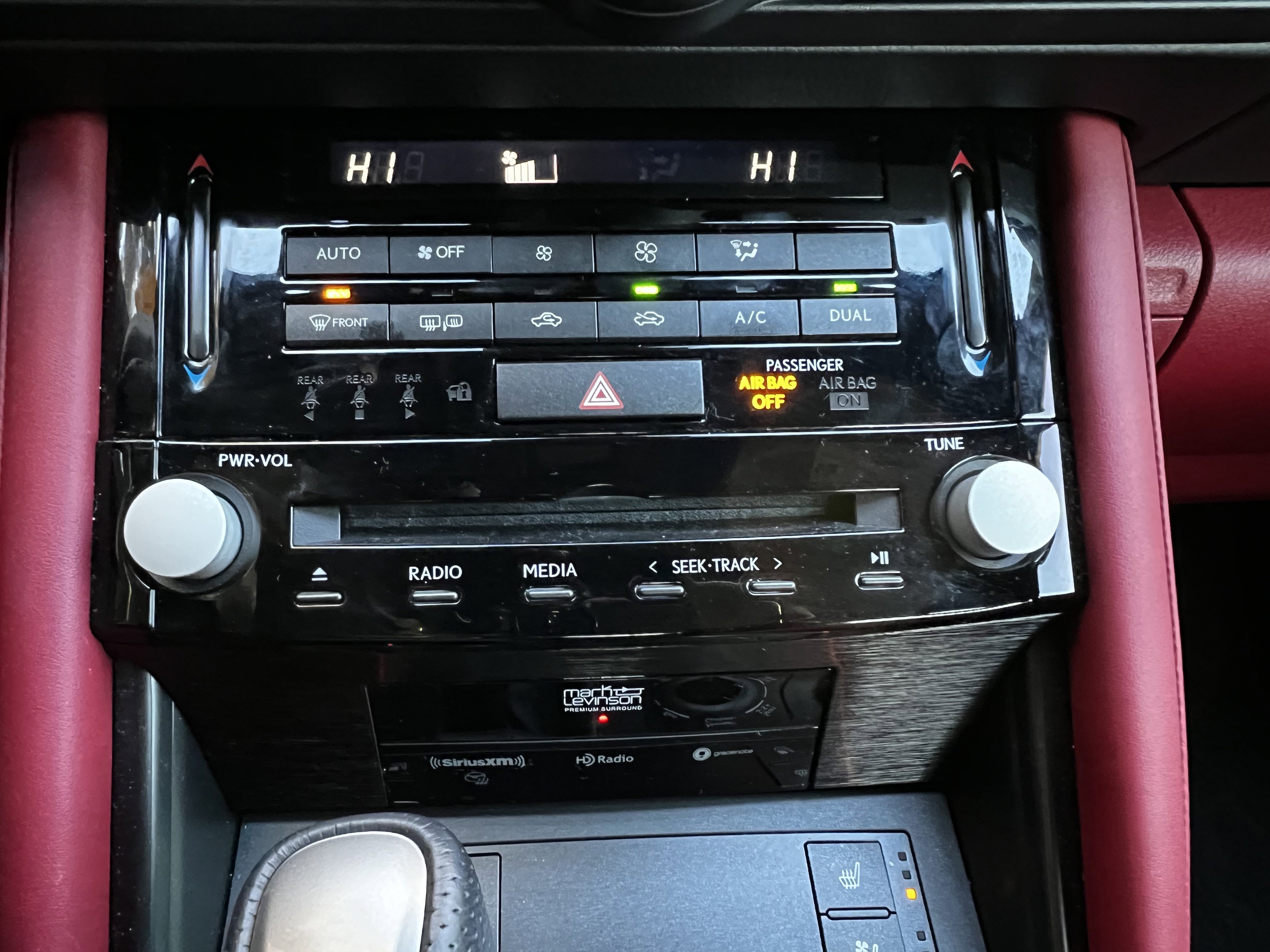 Certified 2025 Lexus IS 350 F Sport image 27