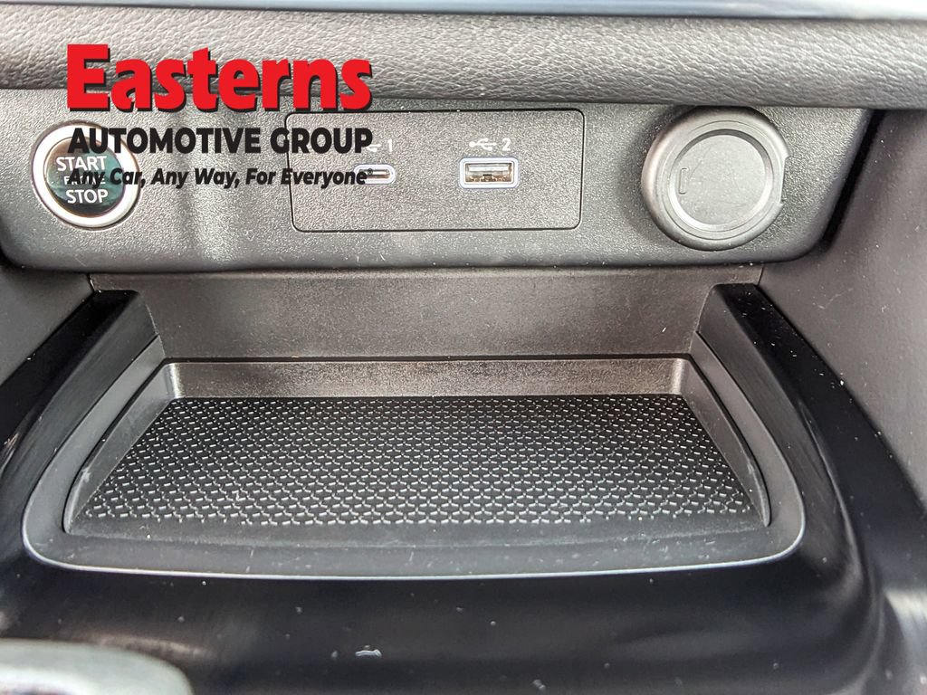Used 2023 Nissan Rogue SV AWD/4WD image 25