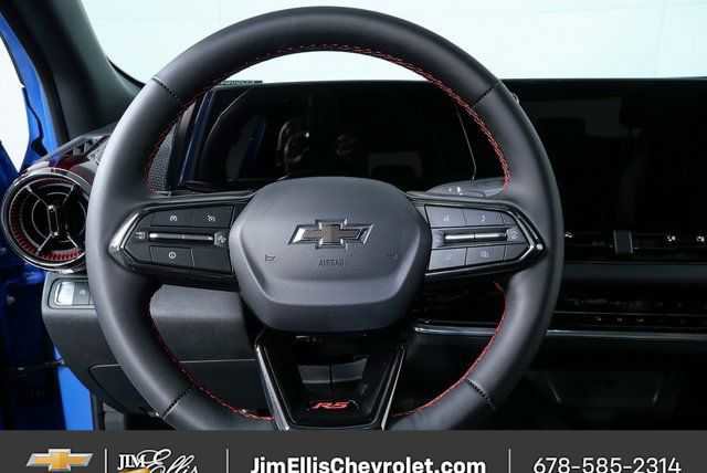 New 2026 Chevrolet Equinox RS w/ LPO, Floor Liner Package image 9