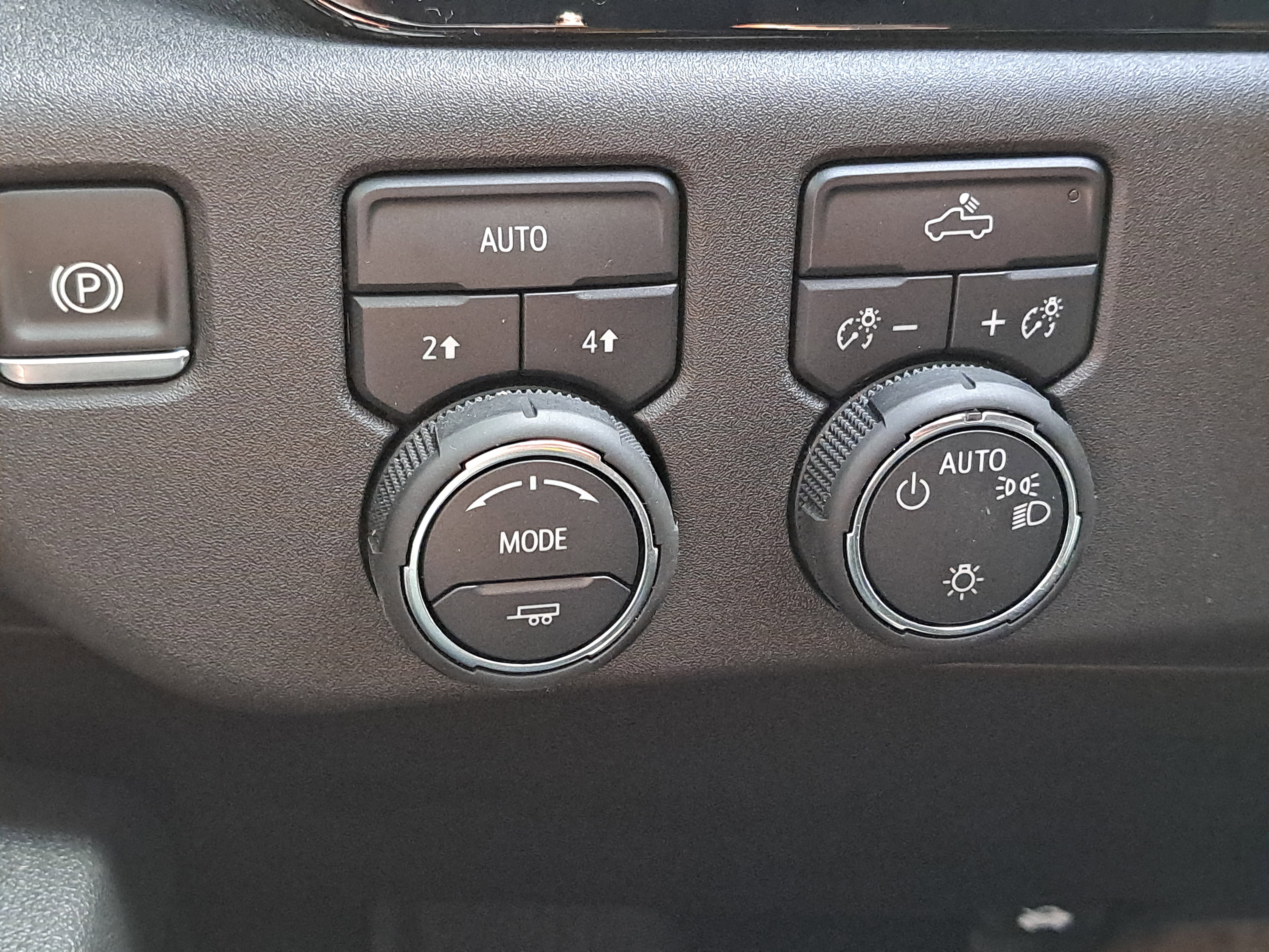 Used 2025 Chevrolet Silverado 1500 LT w/ All Star Edition Plus image 23