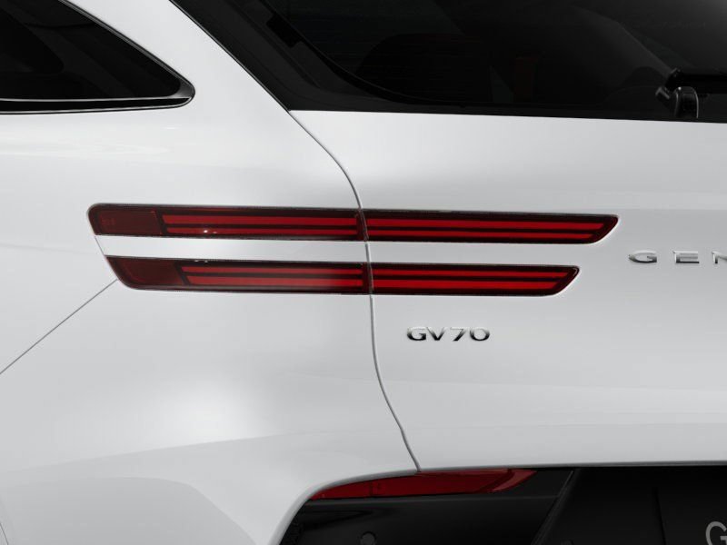 New 2026 Genesis GV70 2.5T AWD/4WD image 10