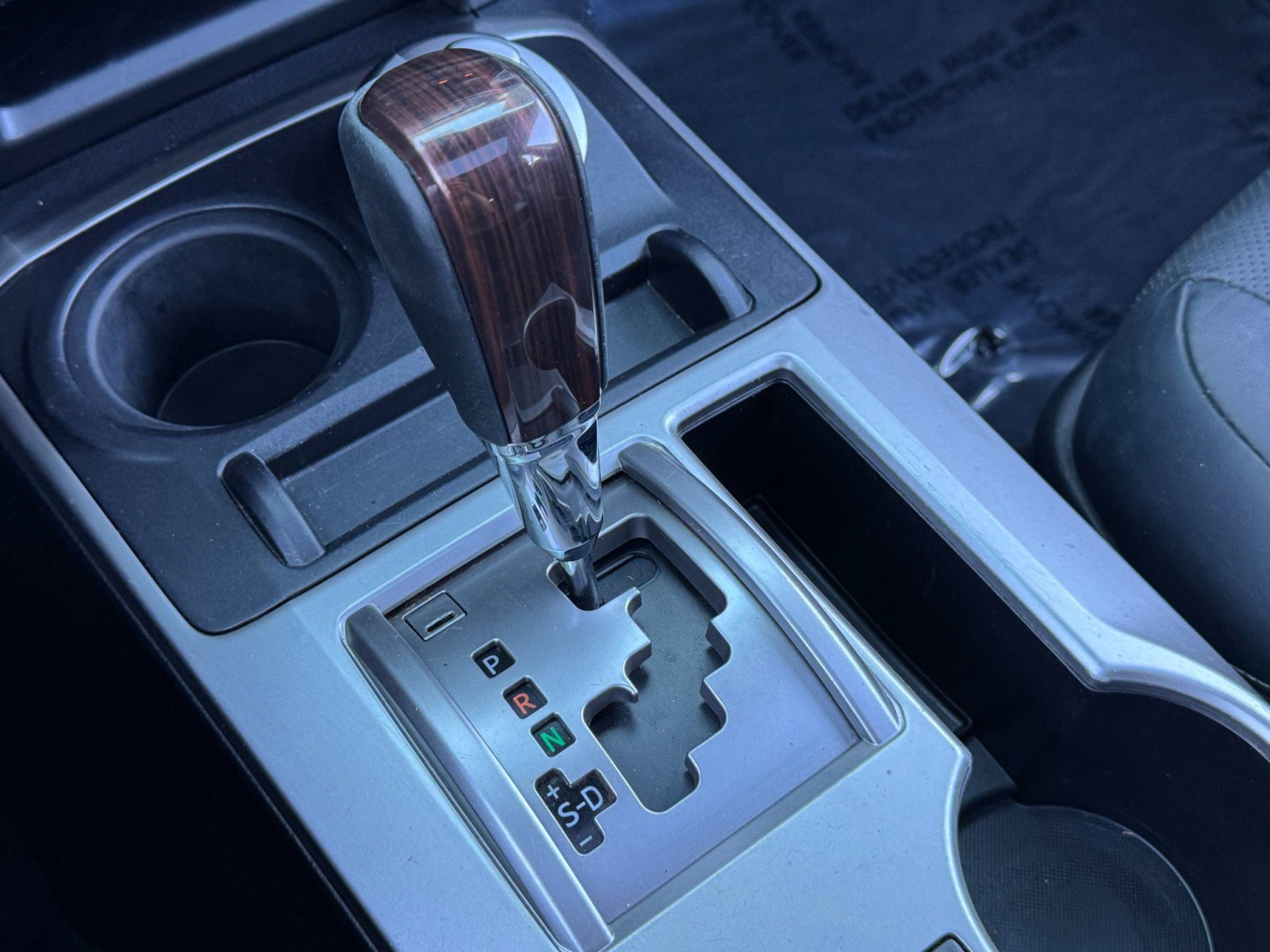 Used 2016 Toyota 4Runner Limited AWD/4WD image 30