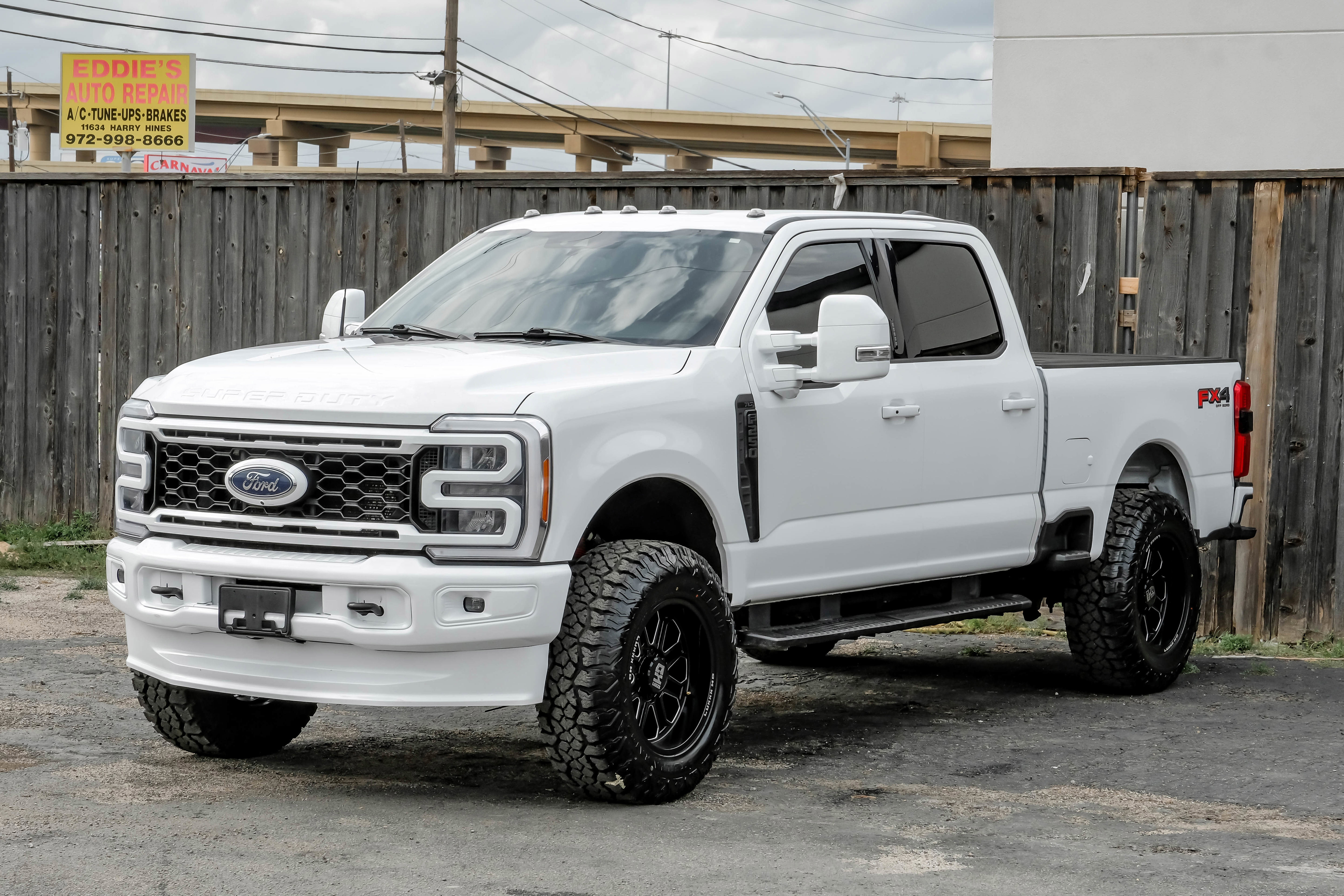 Used 2023 Ford F250 XLT w/ XLT Premium Package image 1