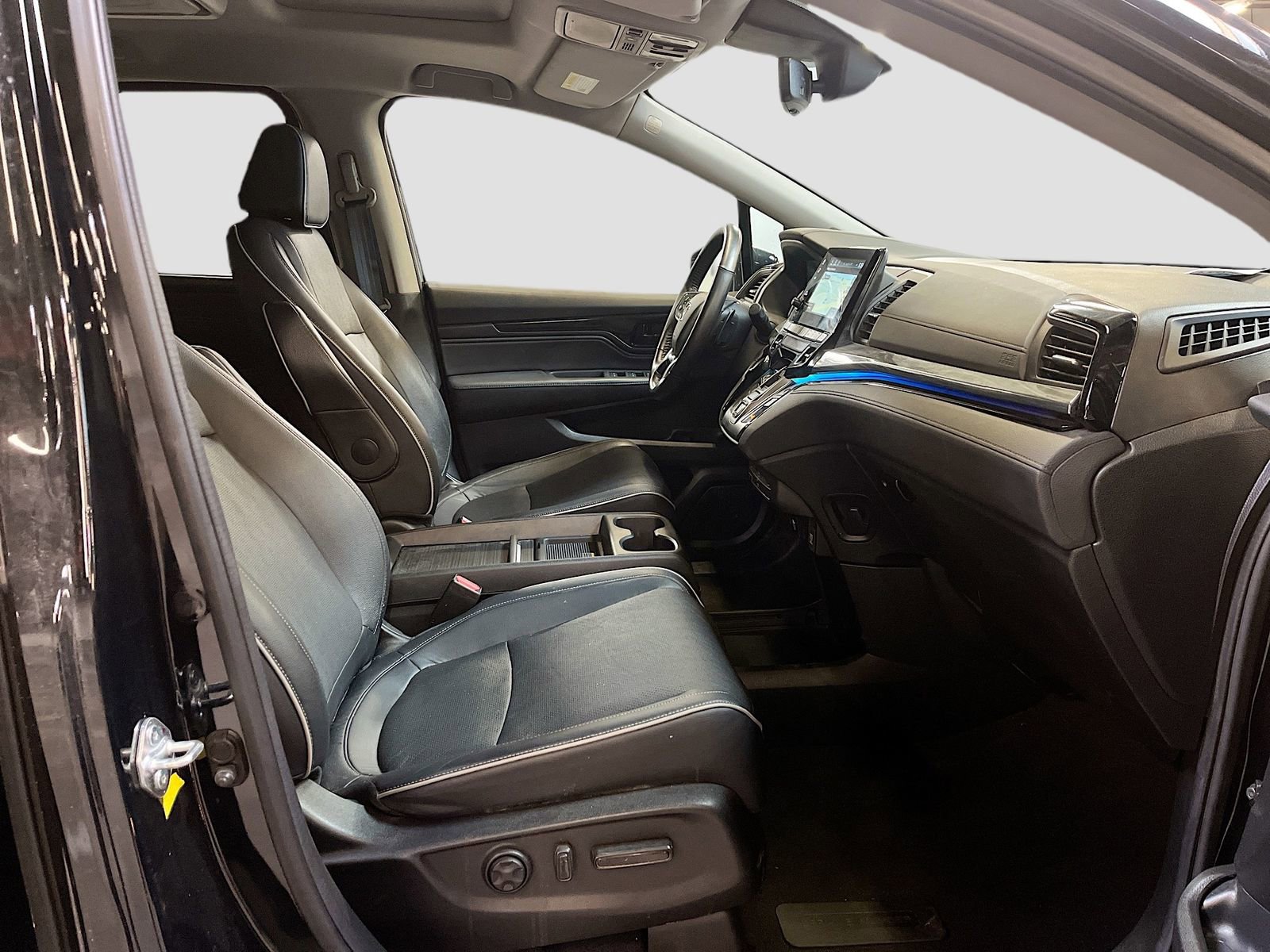 Used 2024 Honda Odyssey Elite image 31