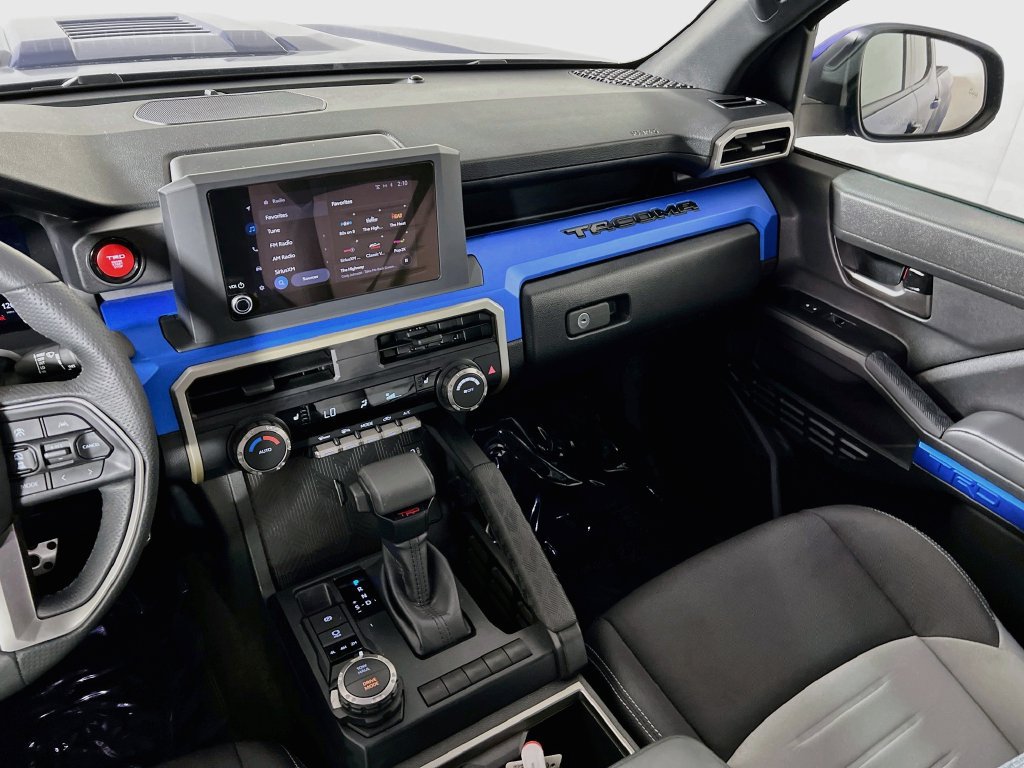 Certified 2025 Toyota Tacoma TRD Sport AWD/4WD image 20