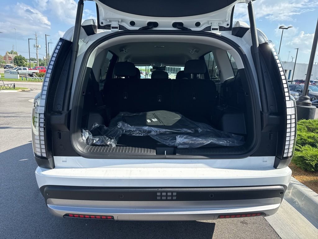 New 2026 Hyundai Ioniq 9 S image 11