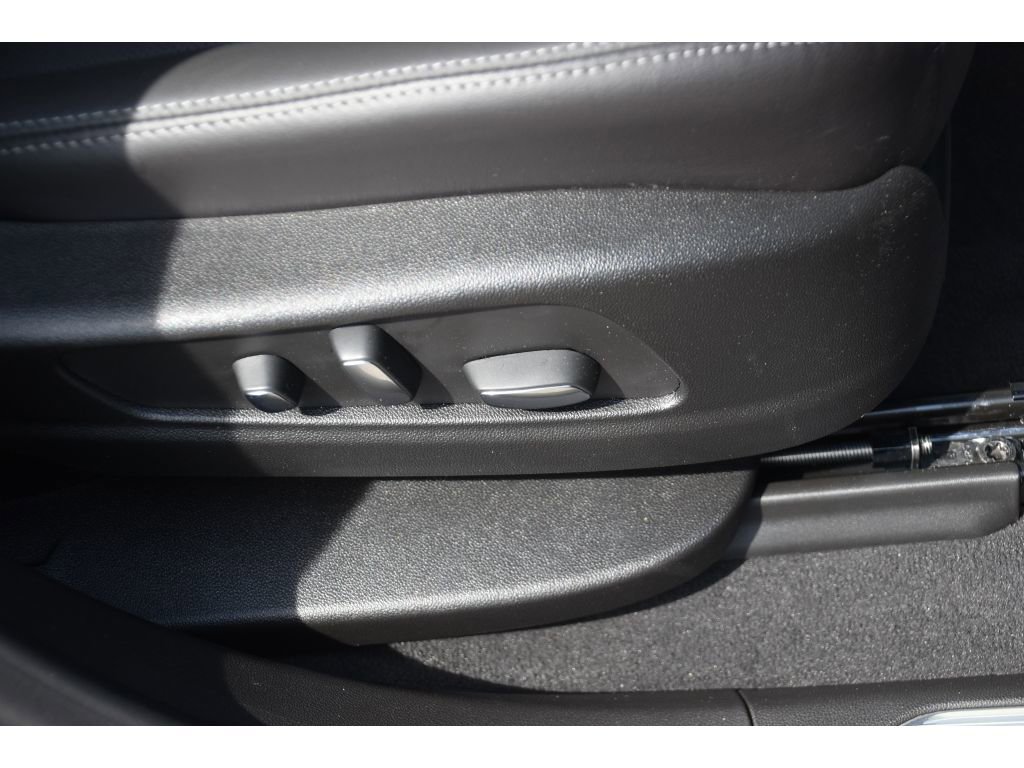 New 2025 Cadillac XT5 Premium Luxury w/ LPO, Floor Liner Package image 31